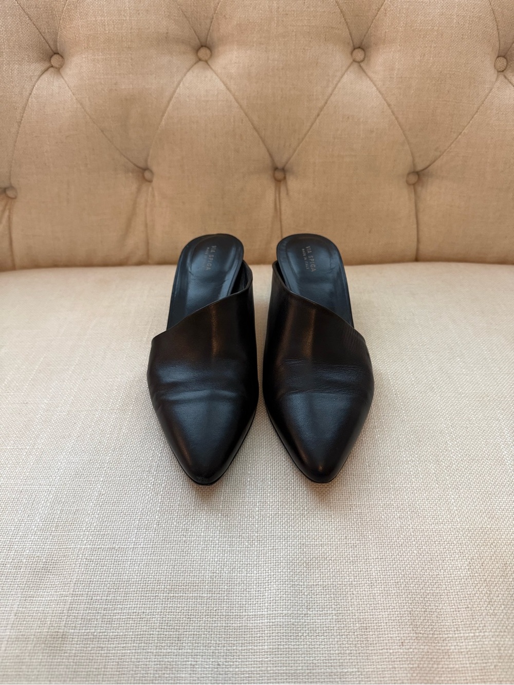Via Spiga Black Pointed Leather Slip-On Mules